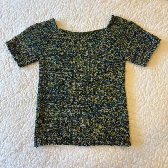 Knit T-Shirt Style Top - Picture 4 of 7